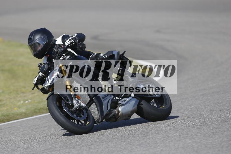 /07 09.04.2026 Cornu Master School ADR/Gruppe gruen/4